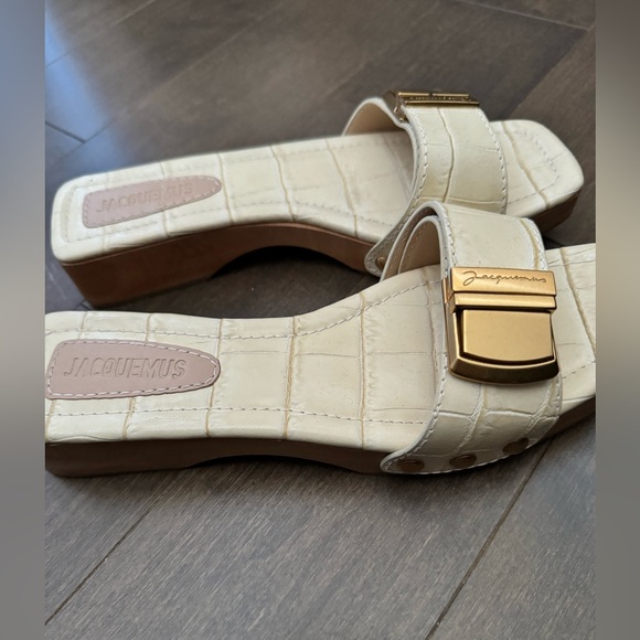 Jacquemus Les Tatanes Buckle Clog Slide Sandals beige croc. Size 37. - Picture 2 of 4